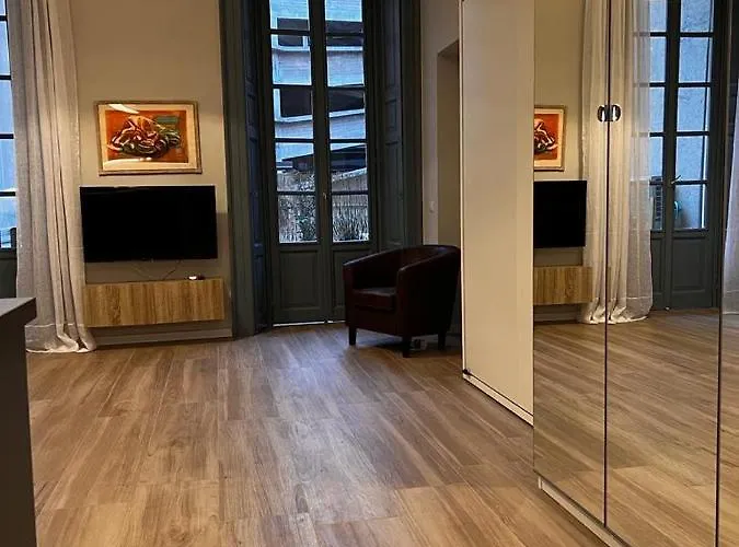 Deluxe King Studio